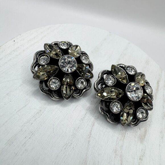 Tanner Signed Vintage Clip On Earrings rhinestone Flower Marquis Stone Earrings - Picture 4 of 11